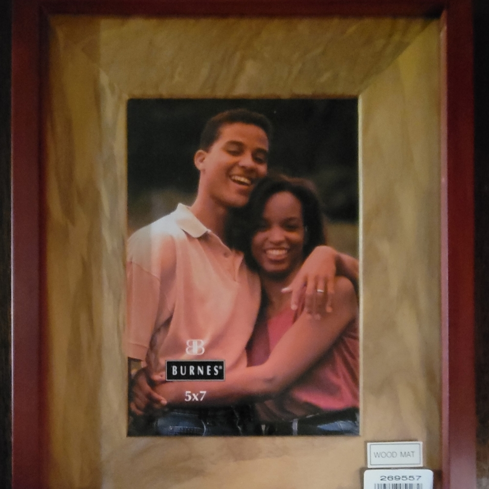 Picture frame, 5x7, wood mat, new (never used).